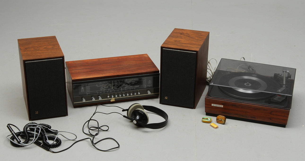 RADIO, HÖGTALARE, 2 st, Bang & Olufsen, Beomaster 900.