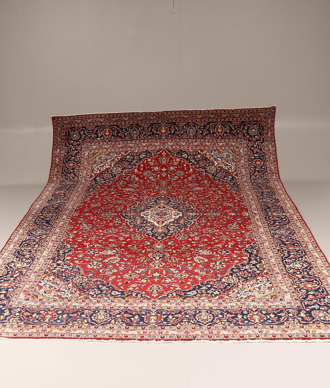 MATTA, Keshan, Persisk, 450 x 295 cm.