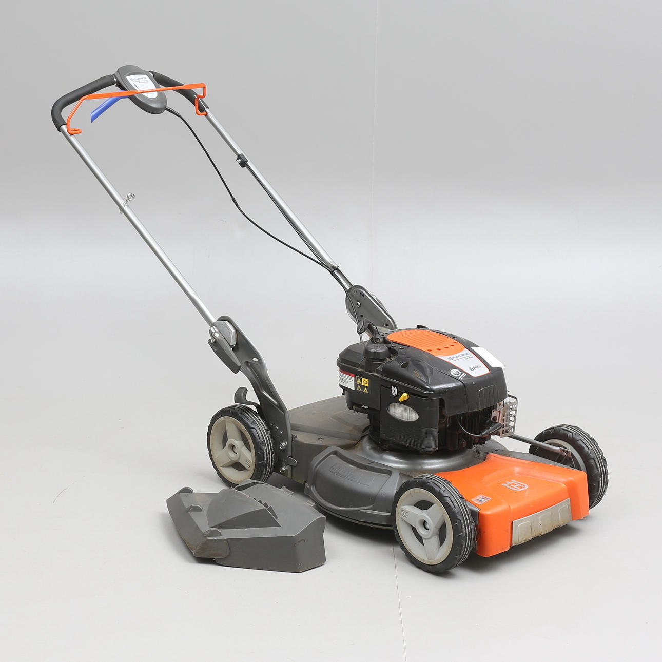 GRÄSKLIPPARE, Husqvarna LB 48 V, årsmodell 2009.