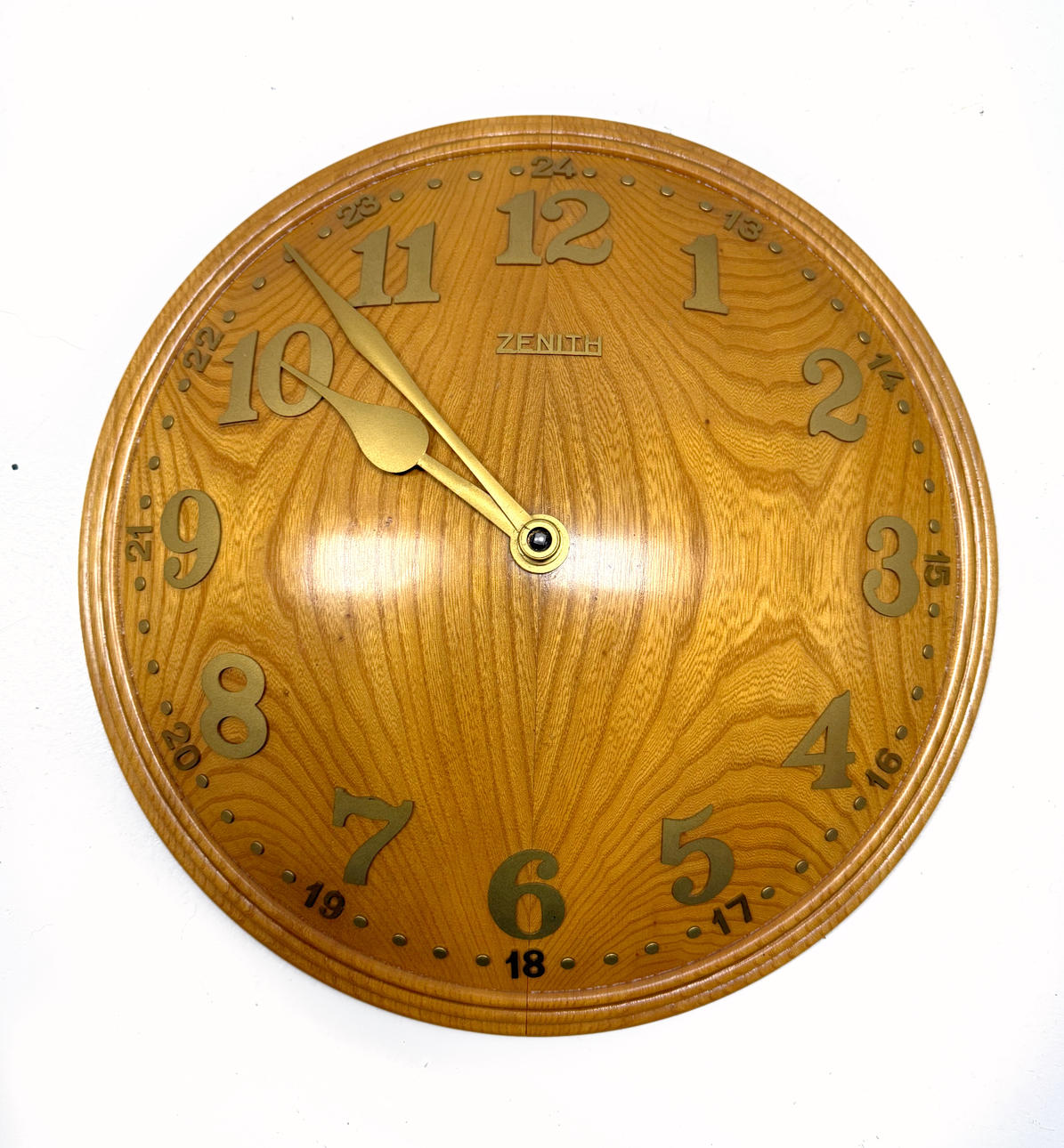 ZENITH, a 1930s/40s wall clock.