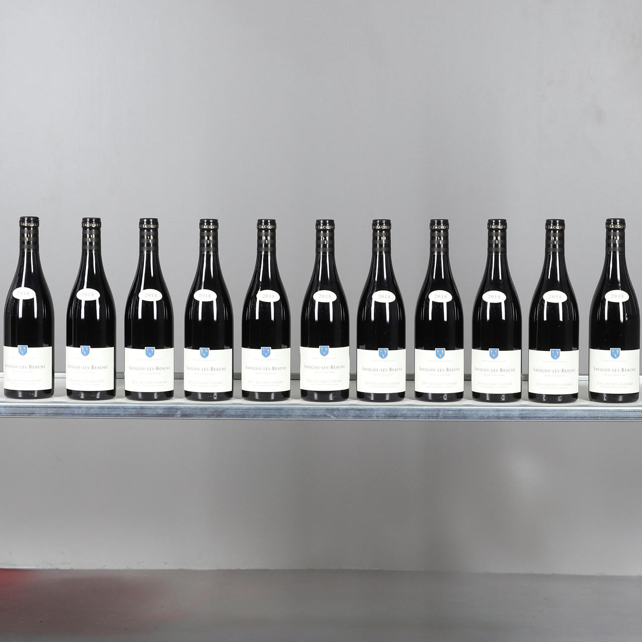 VIN- SAVIGNY LES BEAUNE 'JEAN JACQUARD'.