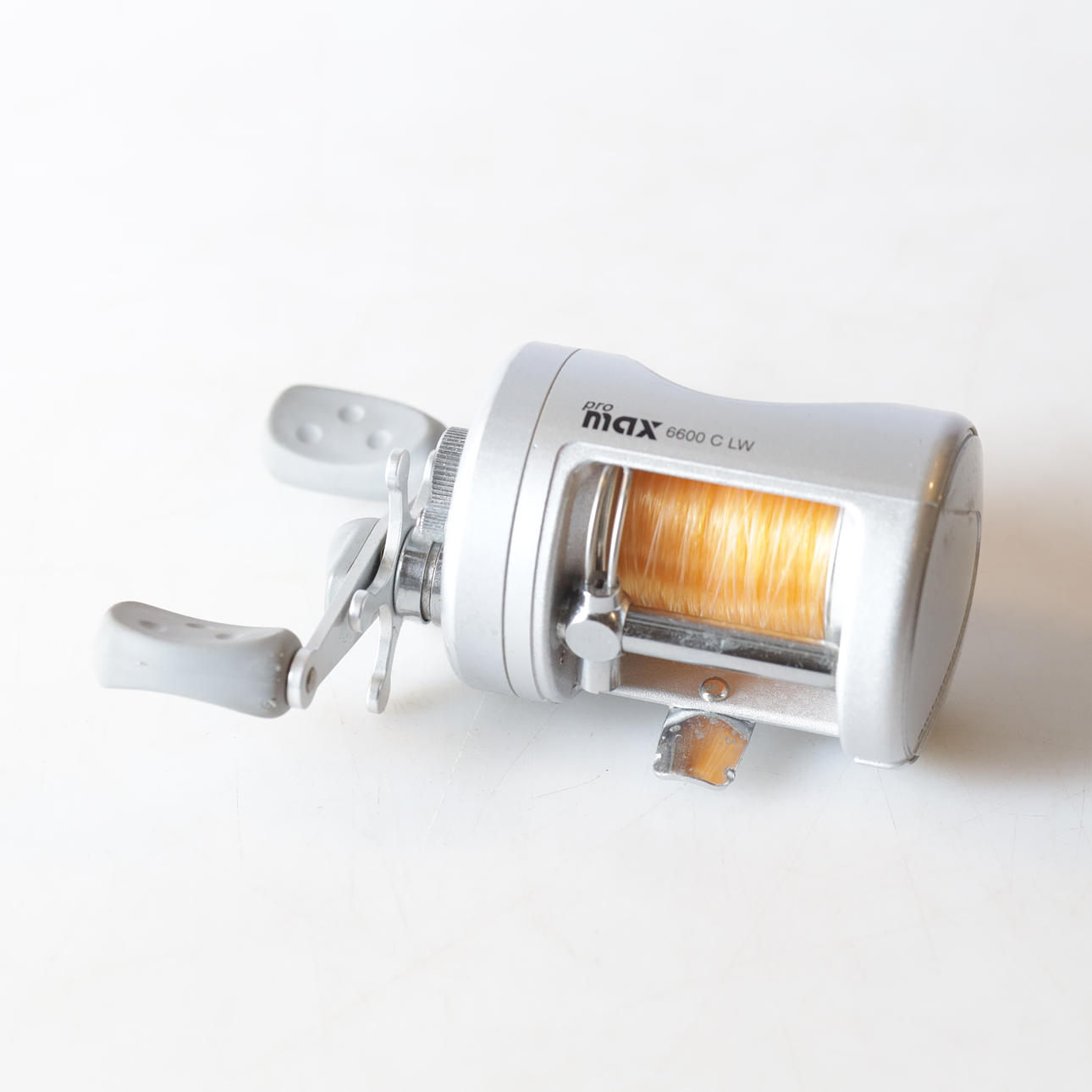 ABU Pro Max 6600 C LW　純正パワーハンドル FISHING REEL, Ambassadeur Pro Max 6600 C LW. Ash Garcia