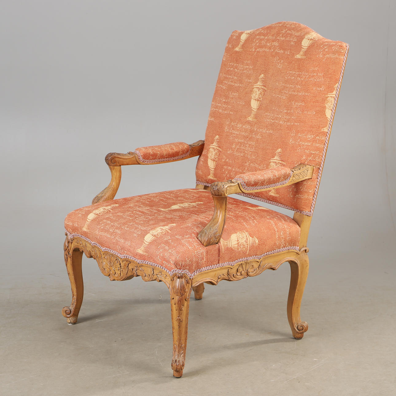 SILLÓN, tapizado textil, estilo rococó.