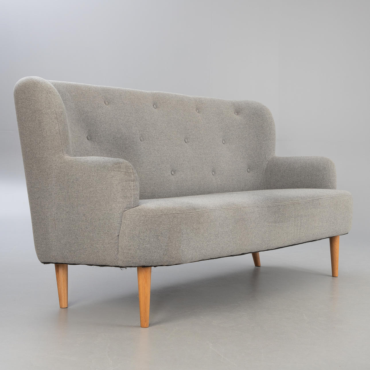 Elinympäristö. sohva.