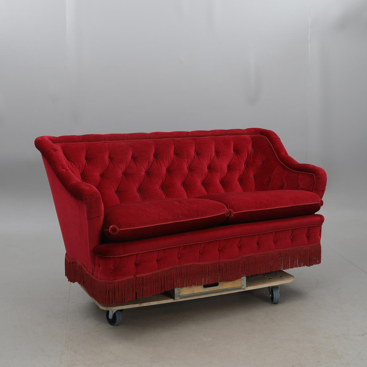 A plush sofa, 20th century.
