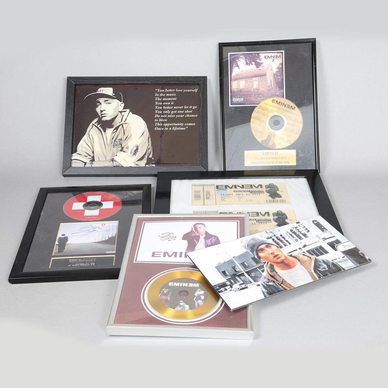 EN SAMLING EMEINEM MEMORABILIA (6).