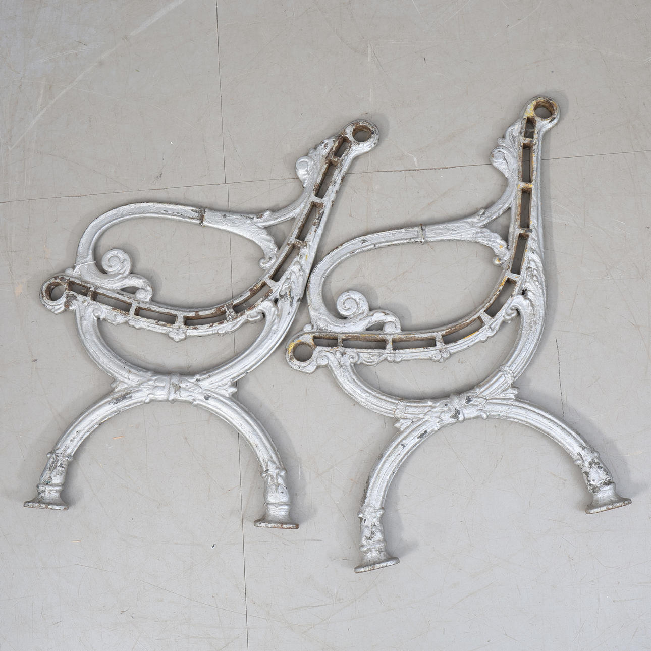 GABLES, garden sofa, cast iron.