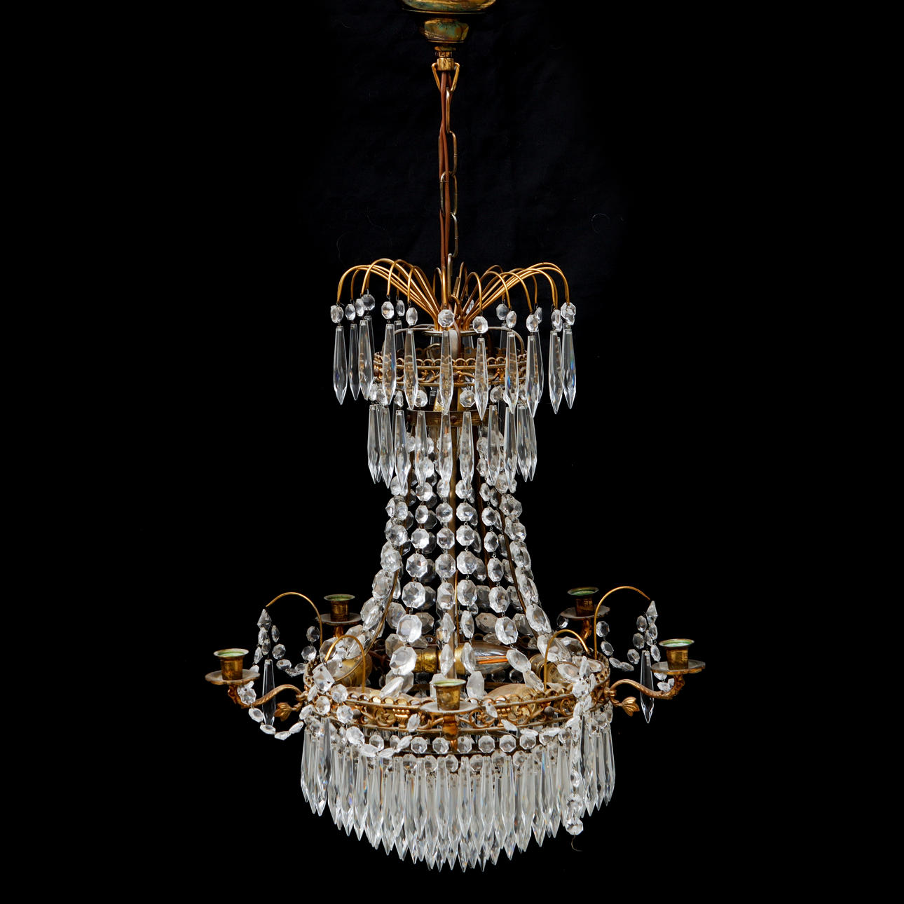 A 20th century chandelier, height approx. 65 cm.