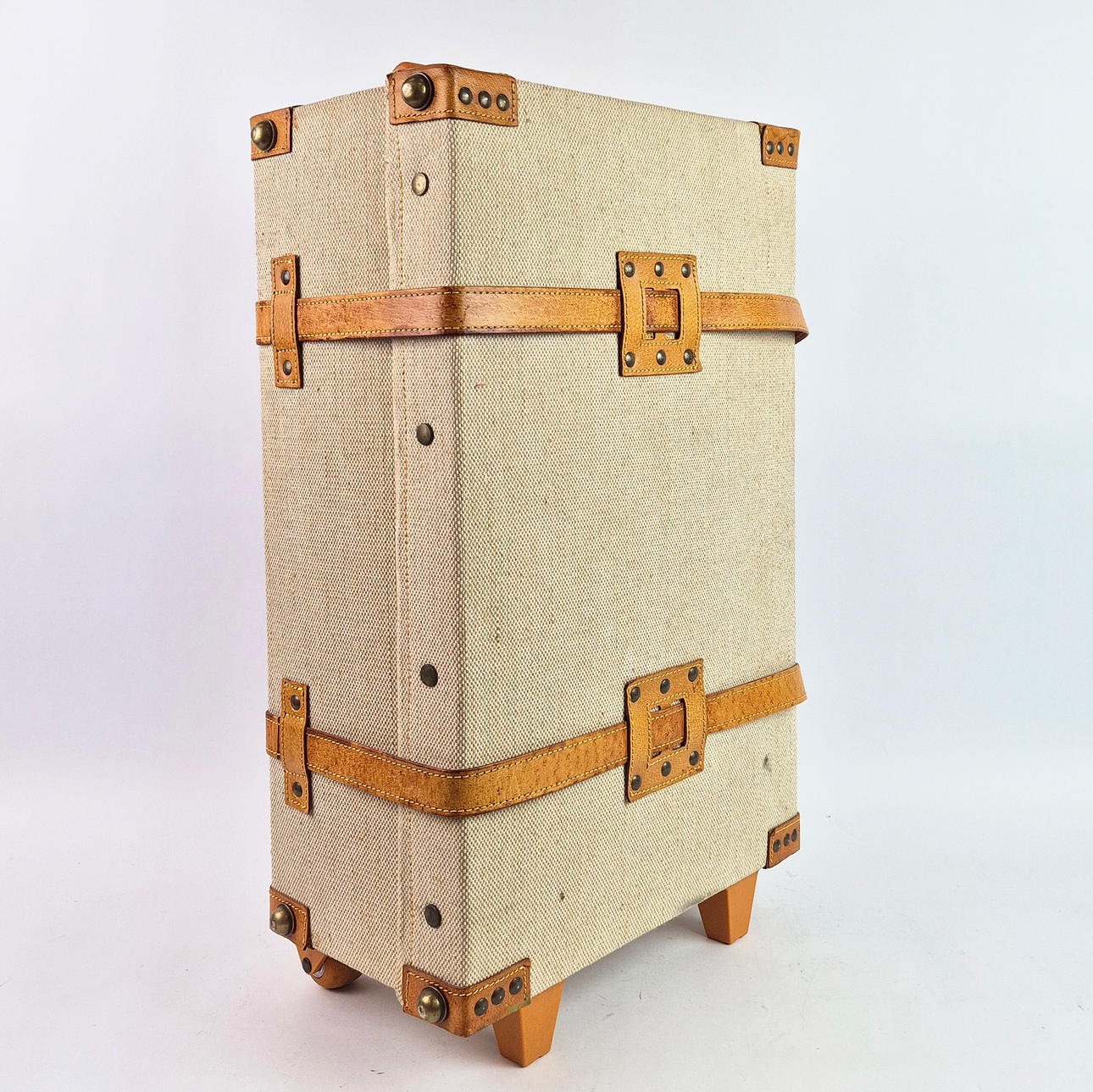 STEAMLINE MATKALAUKKU.