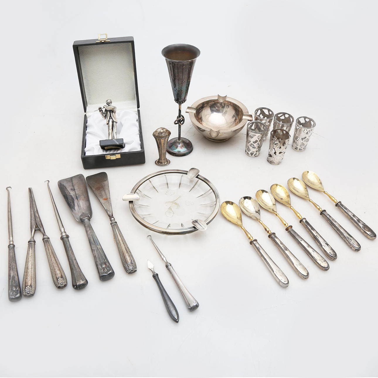 Miscelánea en plata, del siglo XX.