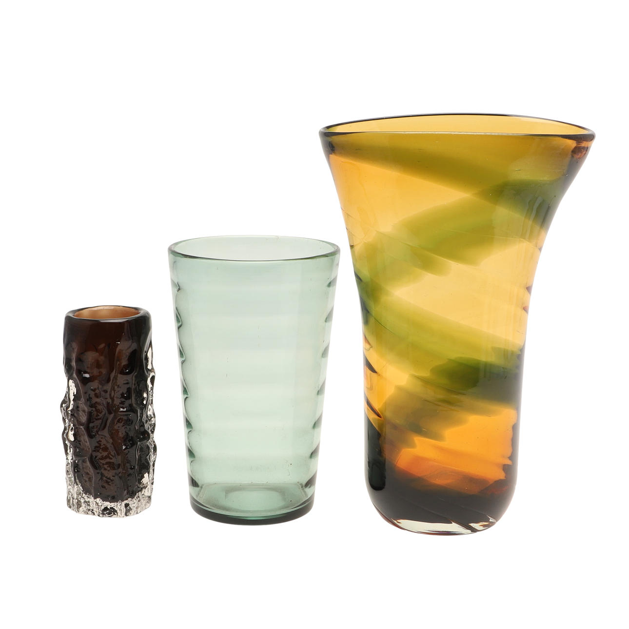 WHITEFRIARS GLASS & LARGE ART GLASS VASE.