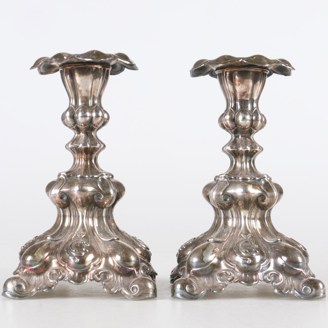 LJUSSTAKAR, ett par, silver, barockstil, CG Hallberg, 1947.