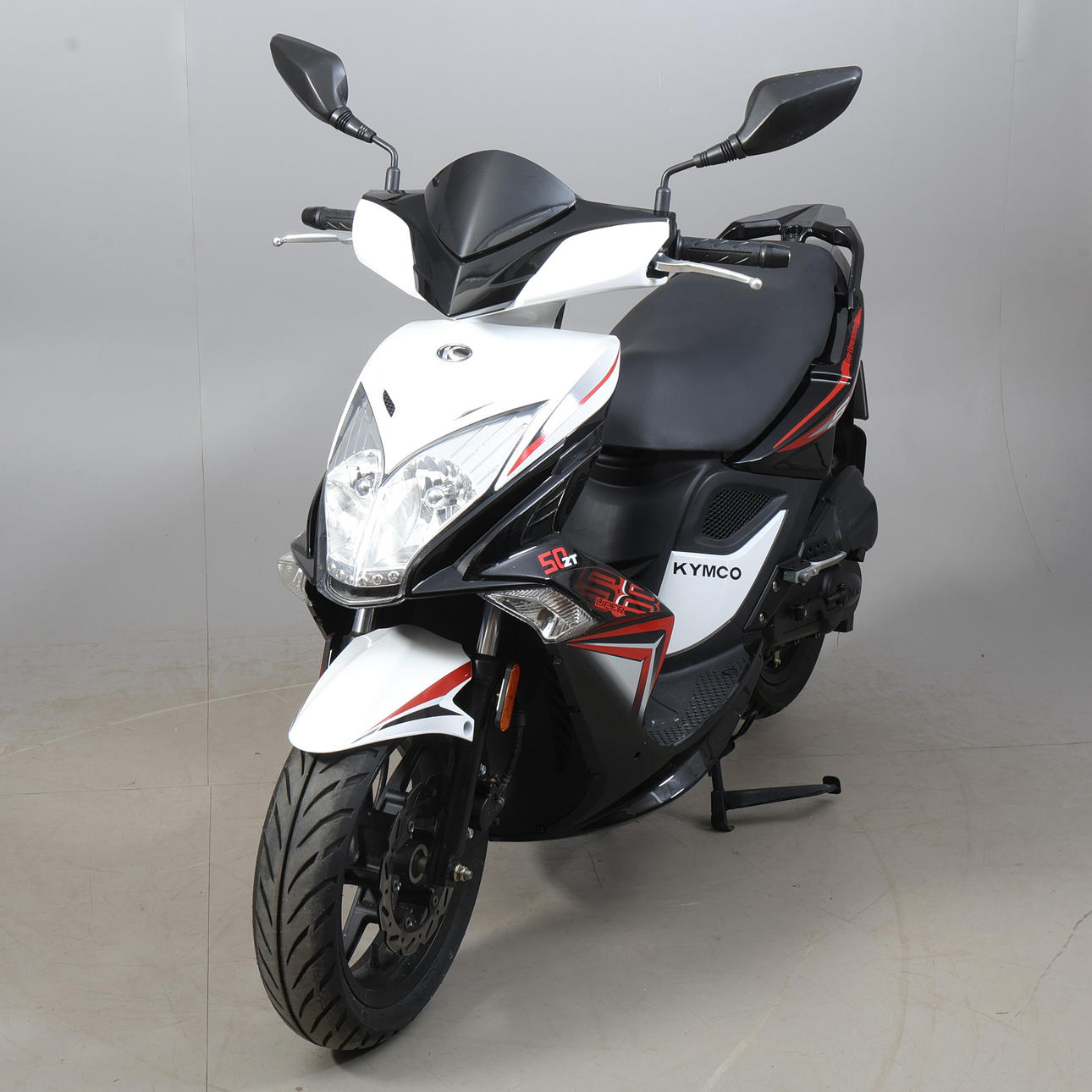 MOPED, Kymco "Super 8 II", 2017.