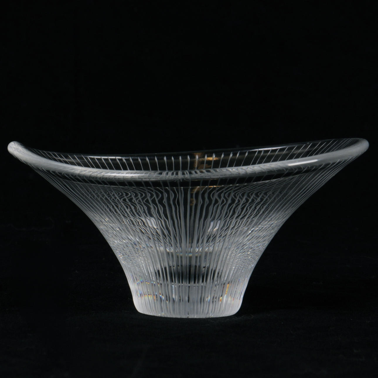 SKÅL, glas, "Kantarelli", Tapio Wirkkala, Iittala, Finland. Signerad.
