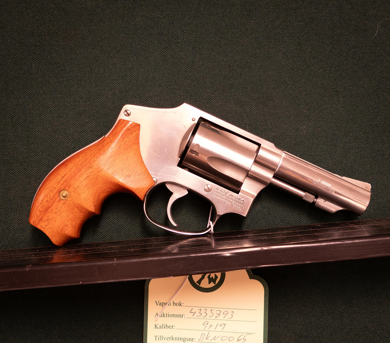 Smith & Wesson m/940 kal. 9x19 #BKN0065 SE2156293.