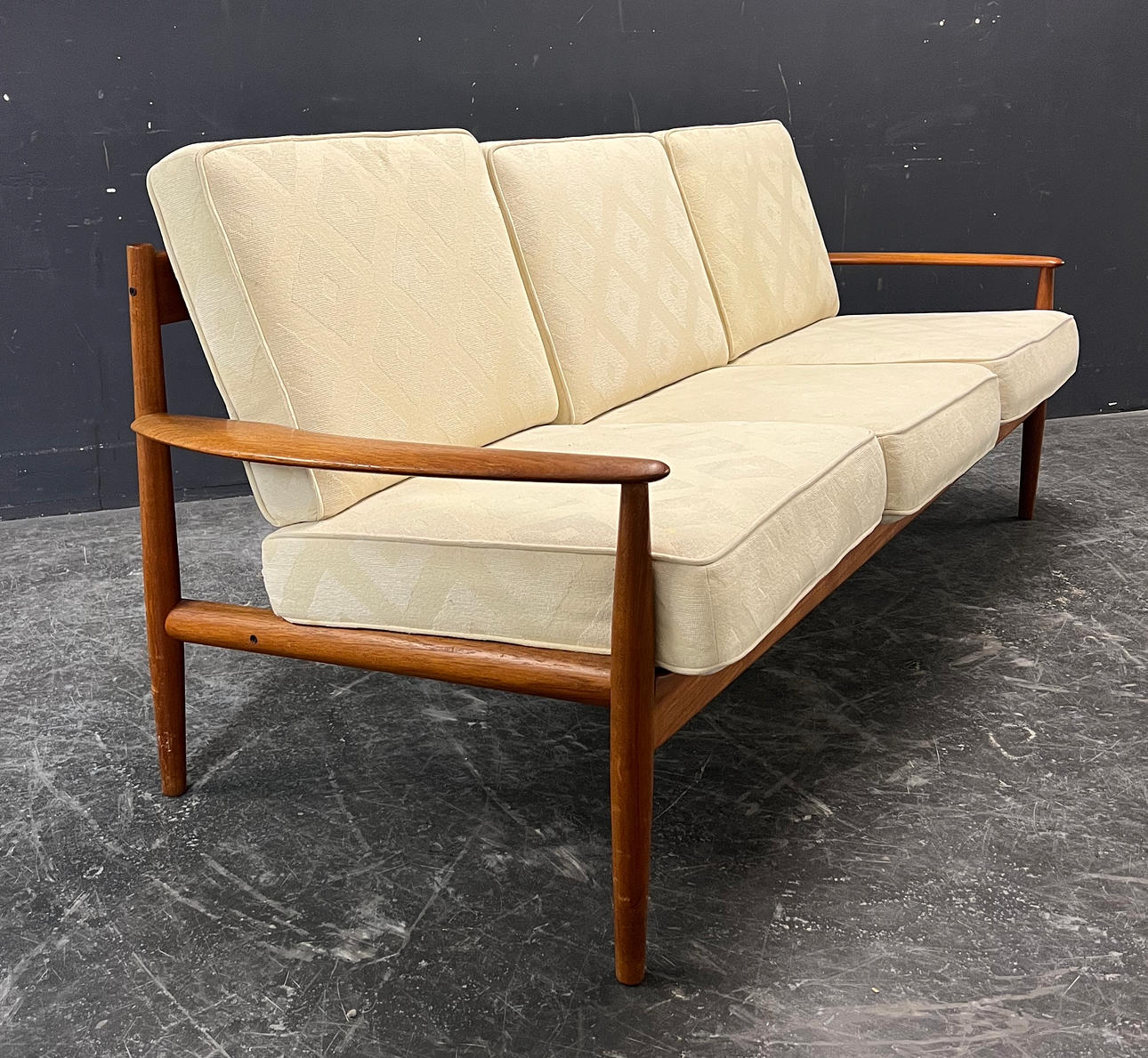 GRETE JALK. SOFÁ FRANCE & SON DENMARK.