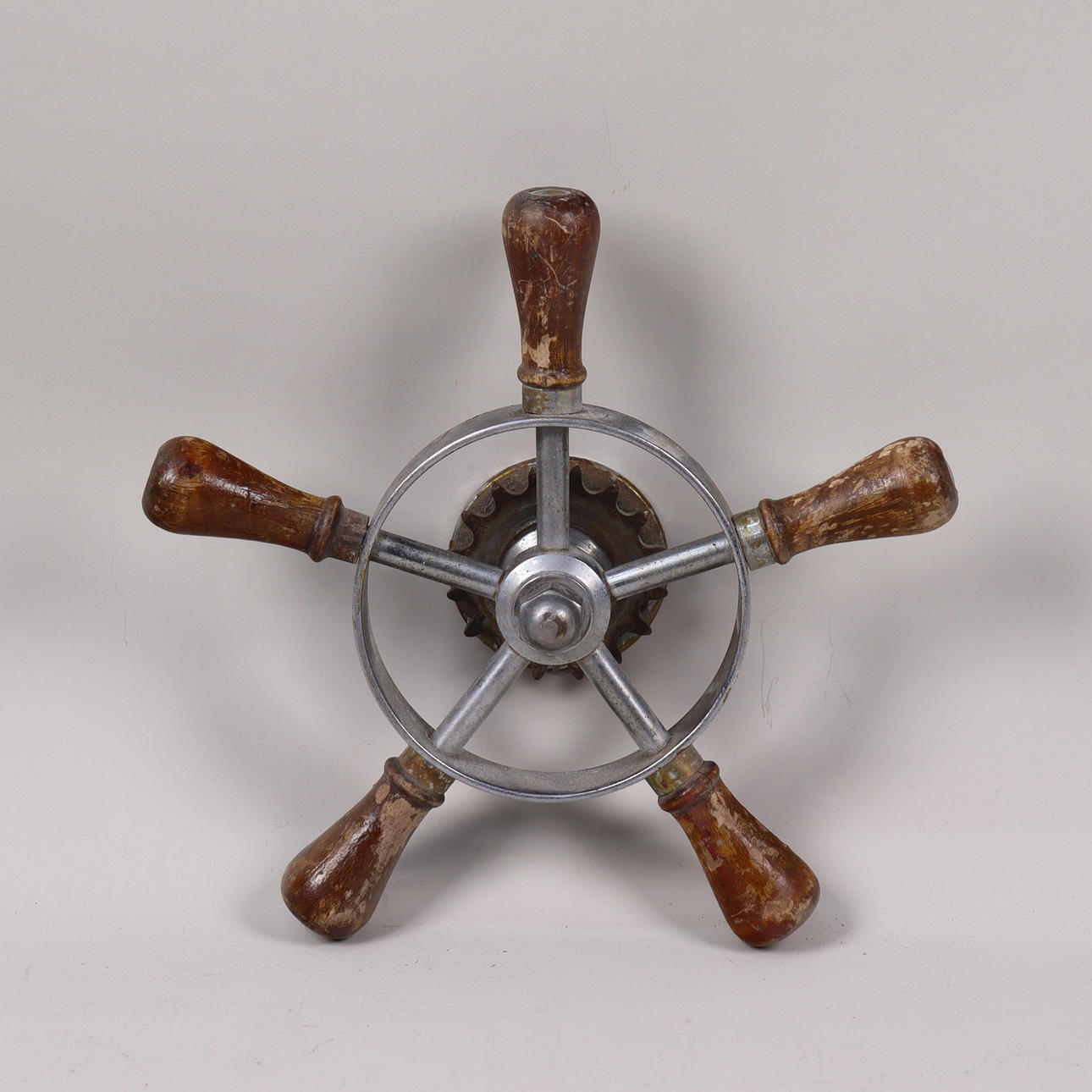 Skibsrat, metal/træ, 20. århundrede.