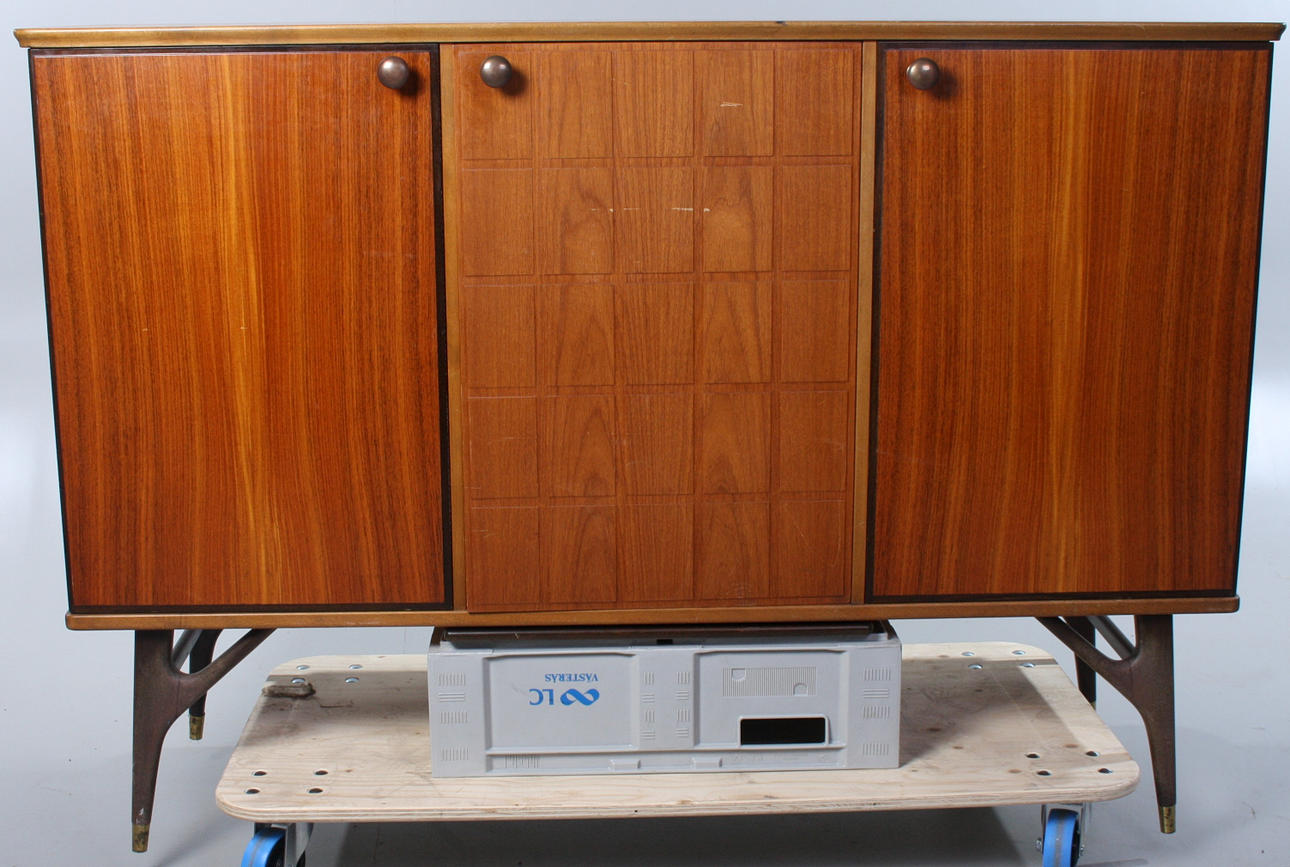 SIDEBOARD, teak, 1950/60-tal.