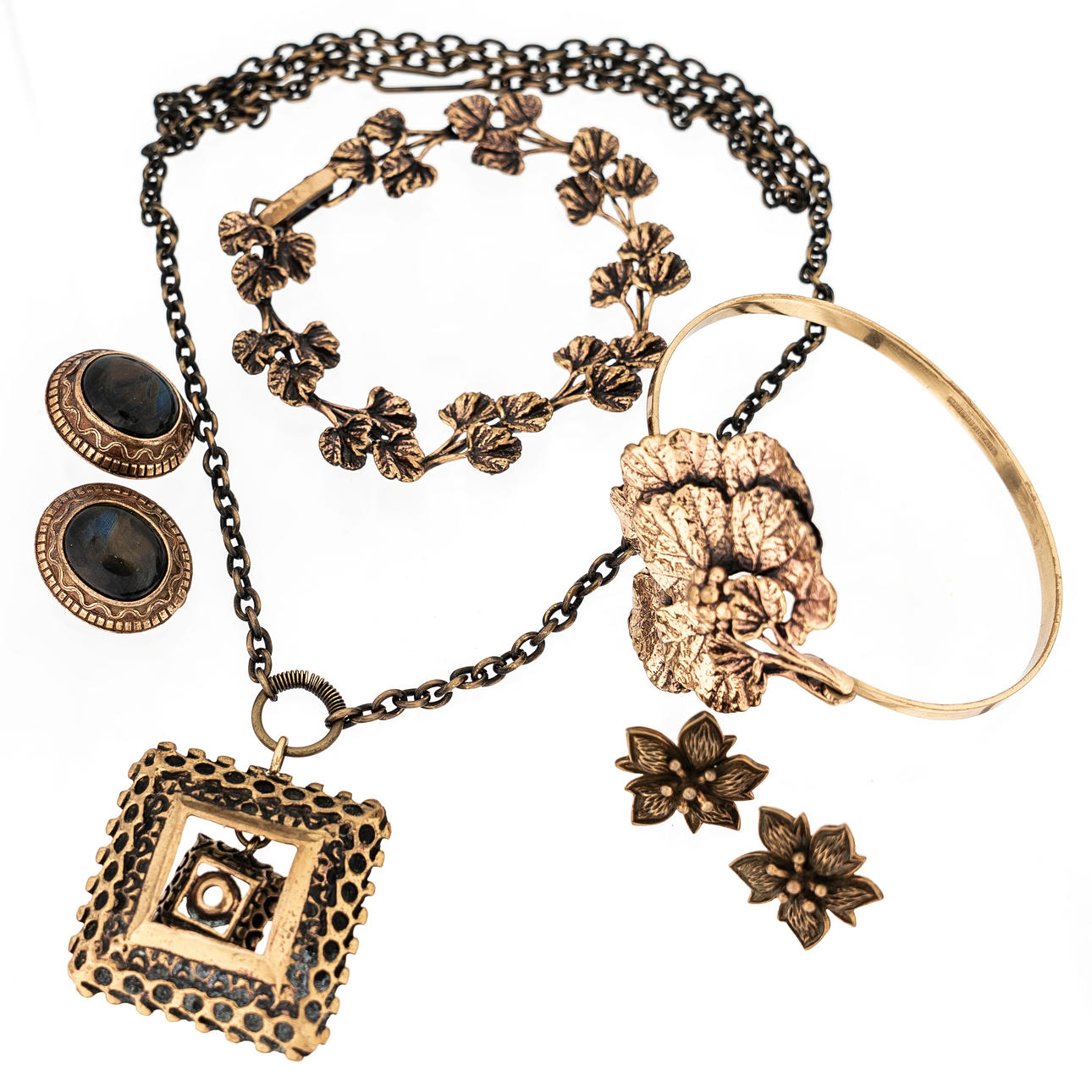 Korusetti, pronssi, Kalevala, 1970-luku, (5 kpl).