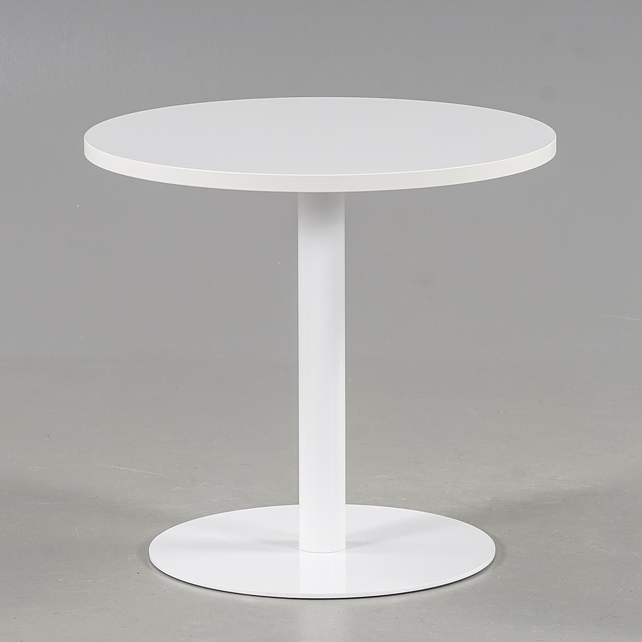 CAFÉTISCH „Romeo“ EKV, datiert 2017.