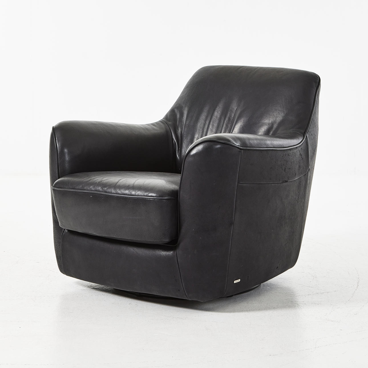 LÆNESTOL, sort læder, mærket Editions, moderne.