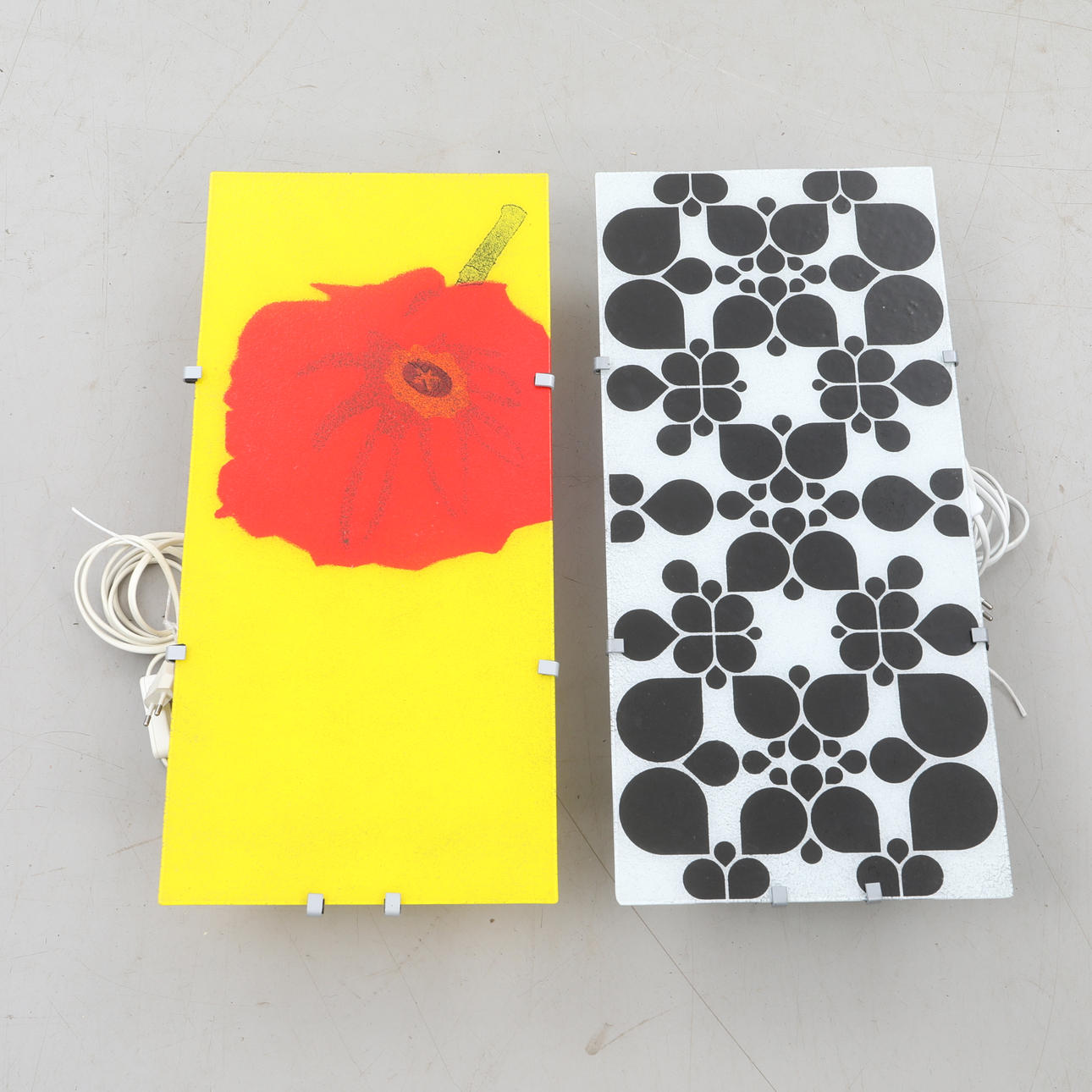 VÄGGLAMPOR, två stycken, Ikea " Gyllen ".