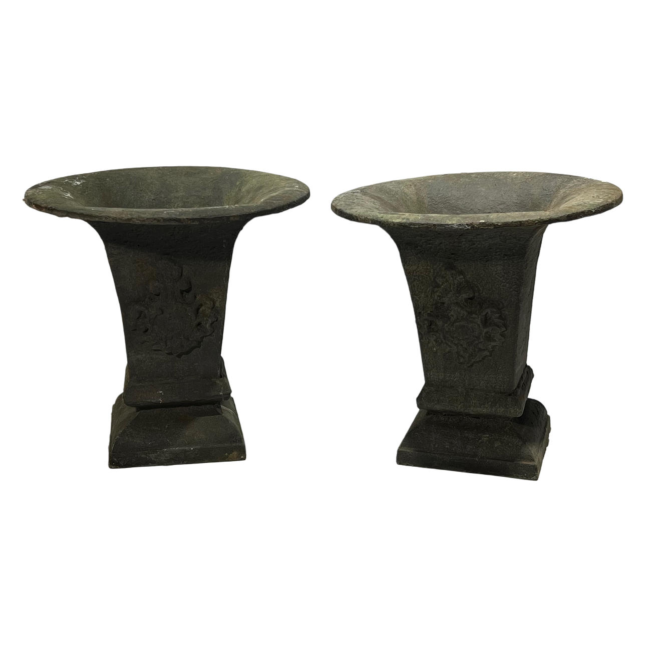 Pair of iron craters with shield.