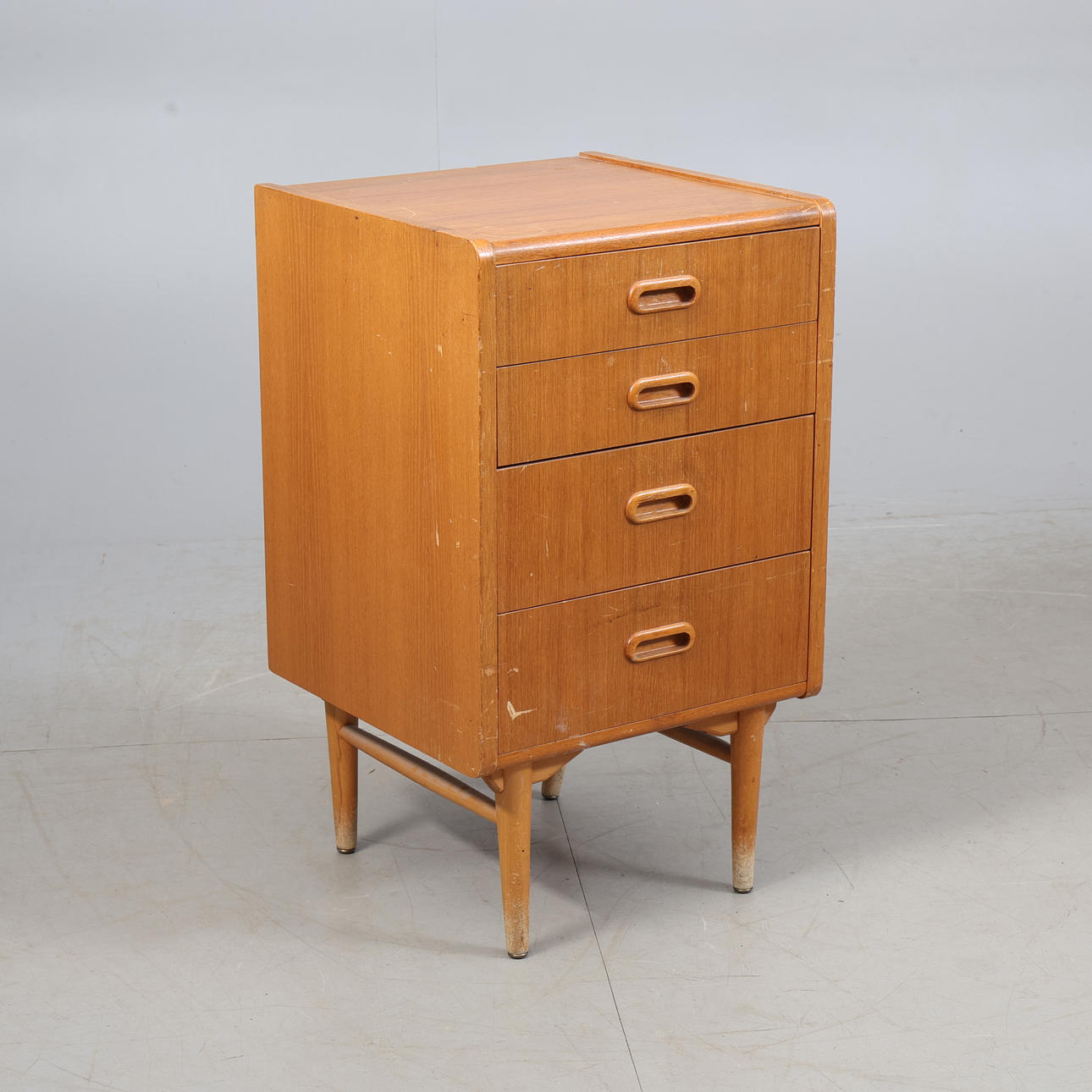 BYRÅ, teak, 1900-mitt.