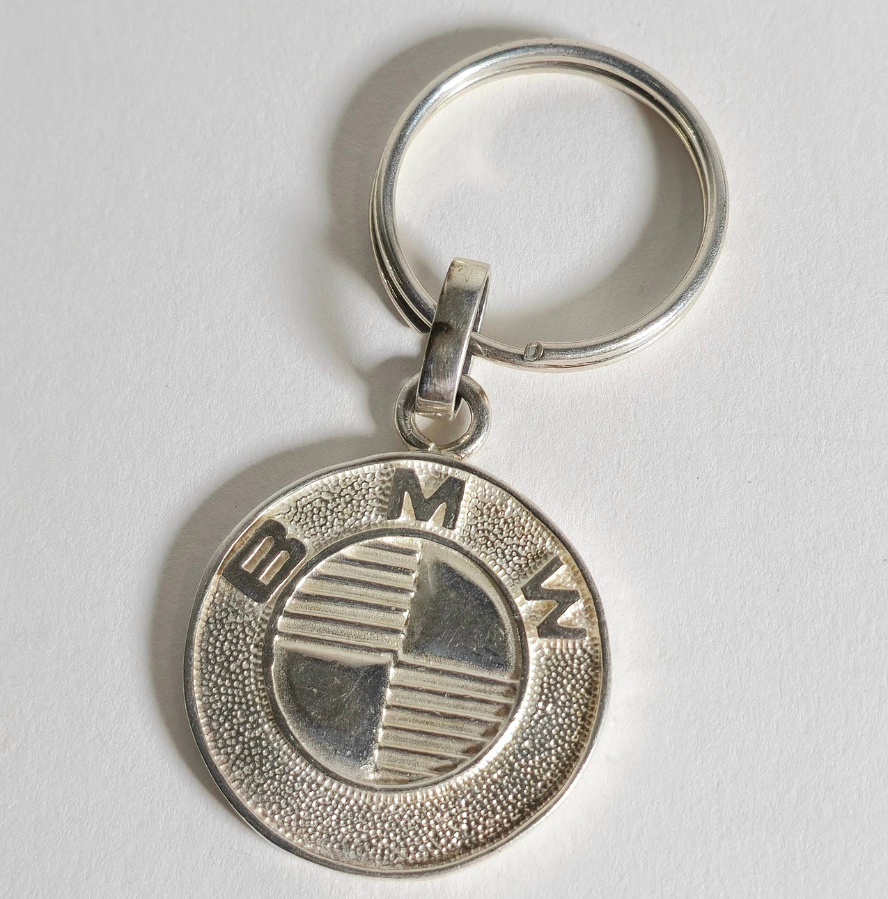 BMW SILVER KEYCHAIN.