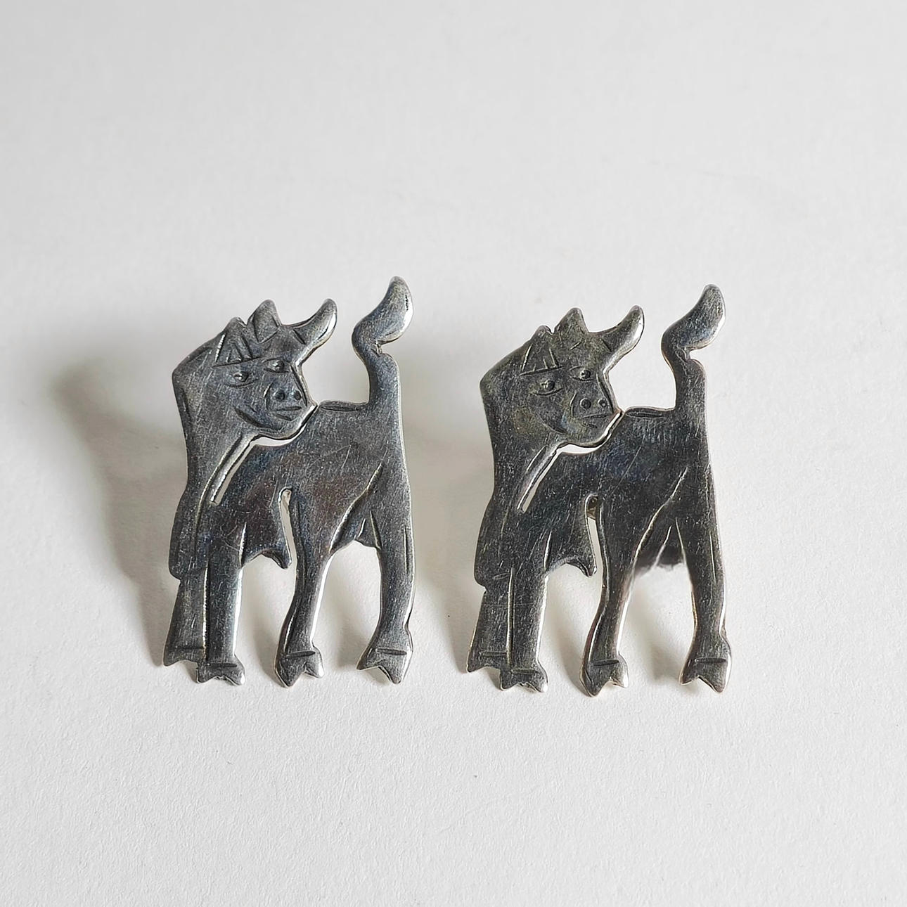 SØLV ØRERINGE. TYR AF PABLO PICASSO.