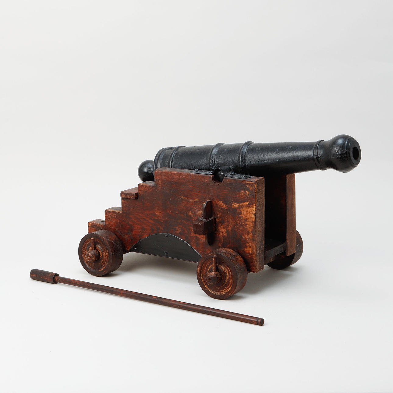 A 20th century LAVETT table cannon.