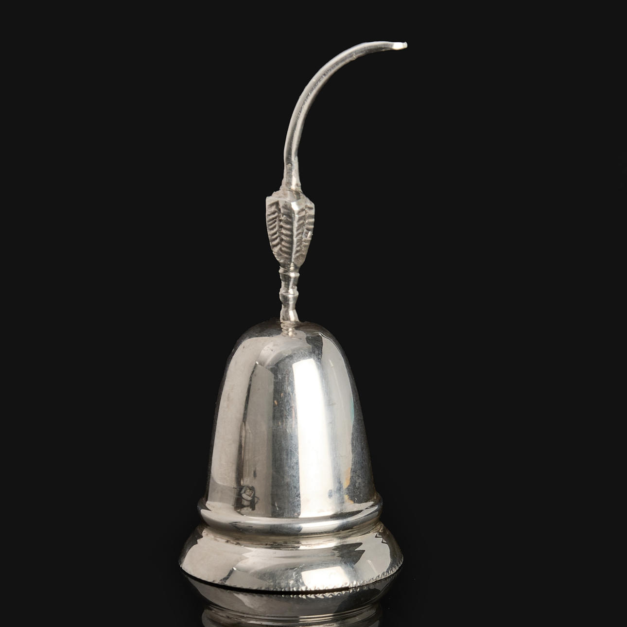 TABLE PINGLE, silver.