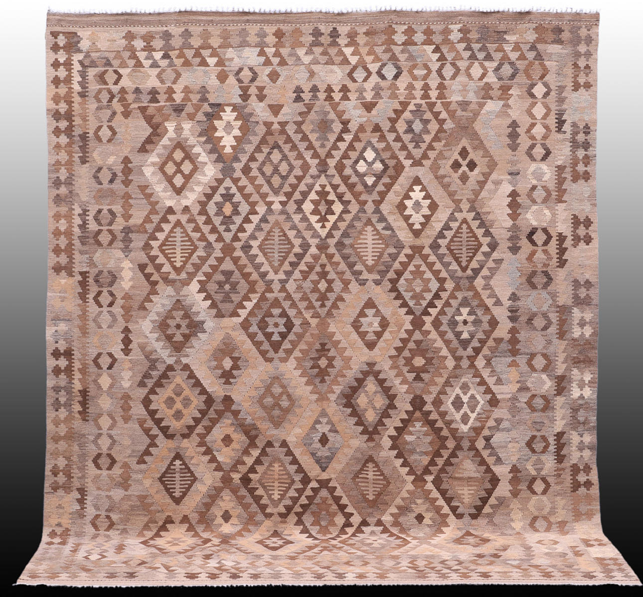 MATTA, Orientalisk, Kelim, Uzbak, 292 x 253 cm.