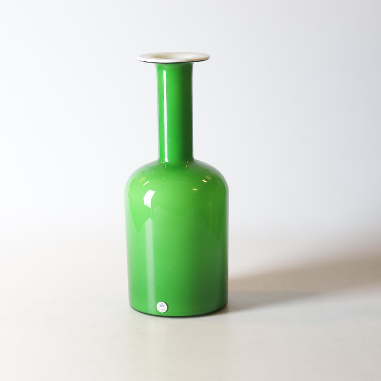 OTTO BAUER. vase/flaske, glas, Holmegaard.