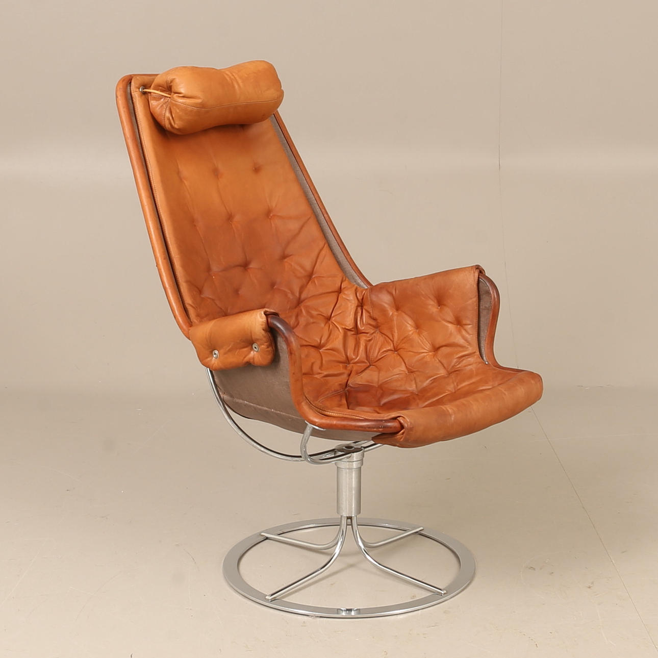 BRUNO MATHSSON. Armchair, Jetson, Dux.