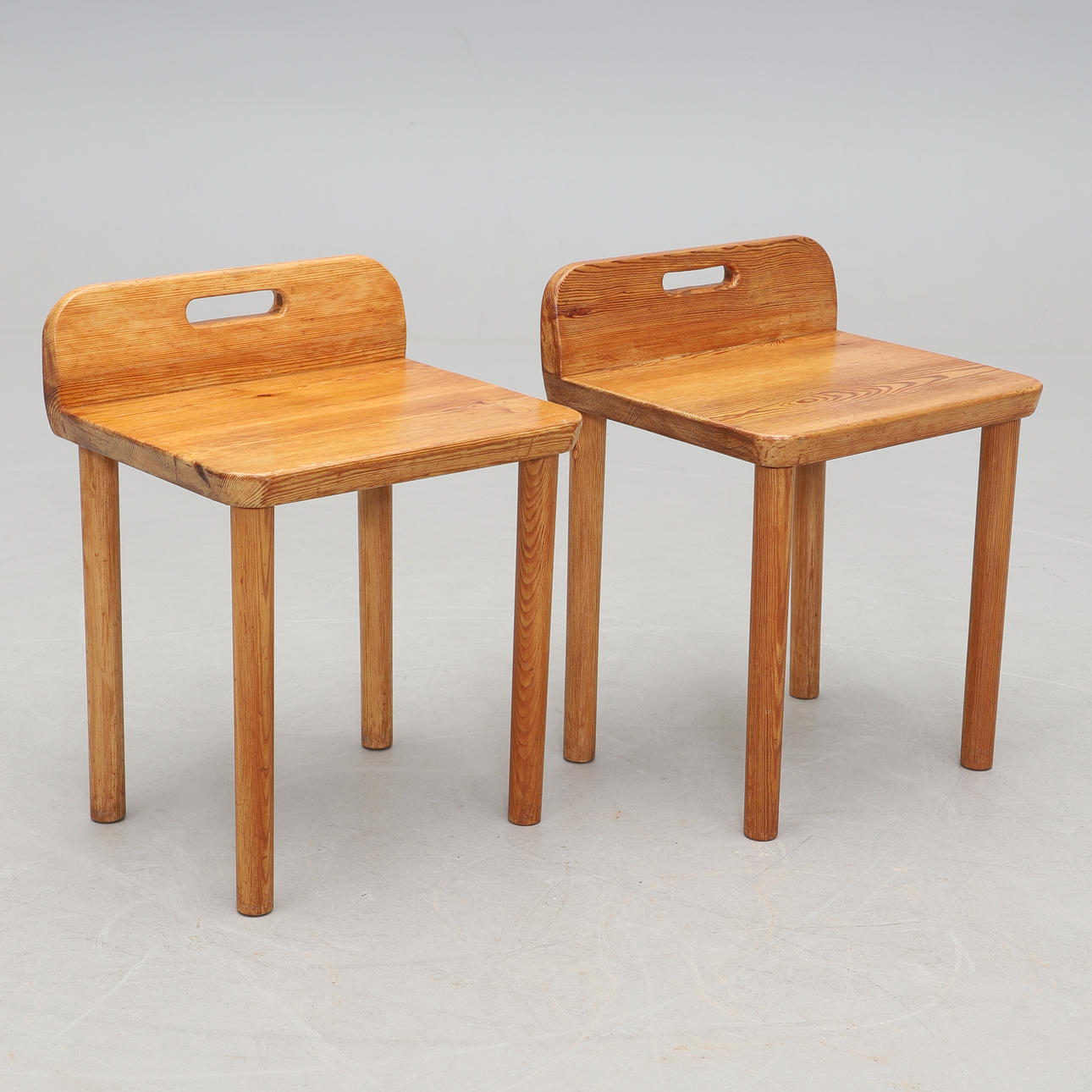 PALLAR, 2 st, Finland, 1900-talets andra hälft.