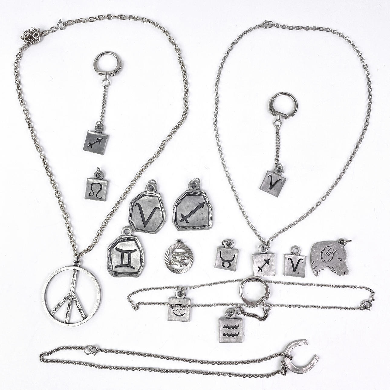PENDANTS, KEY CHAINS, NECKLACE, 15 pieces, pewter.