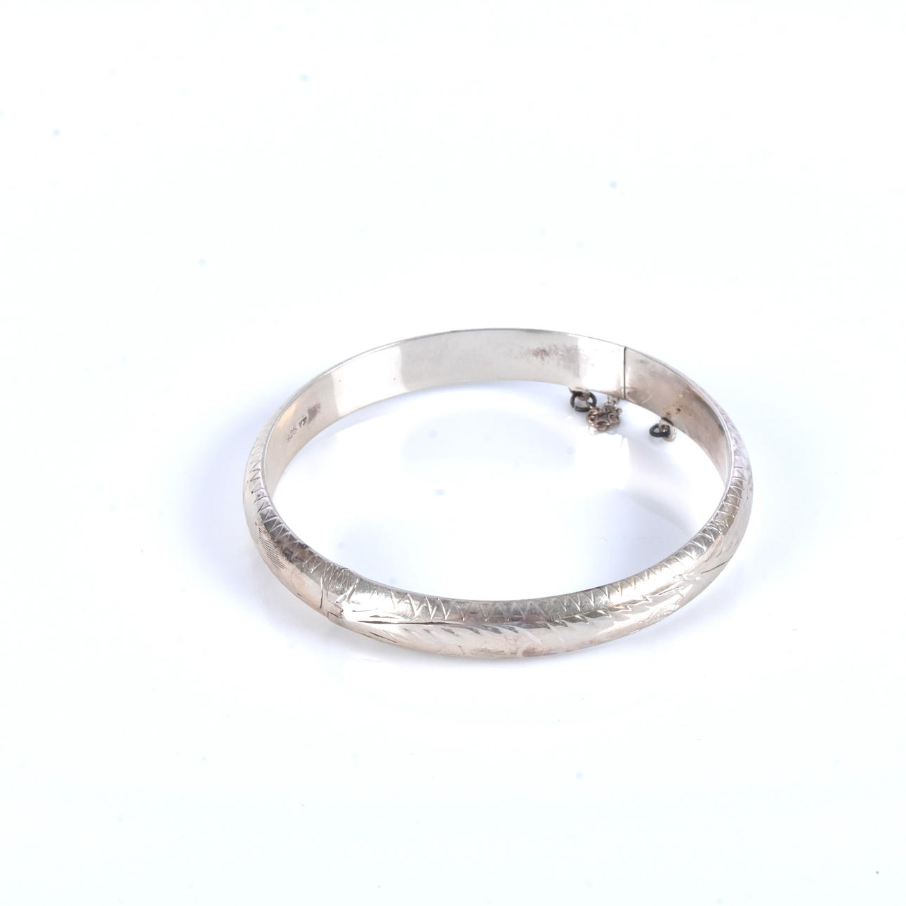 A sterling silver bangle, Victor Janson, Lindesberg.