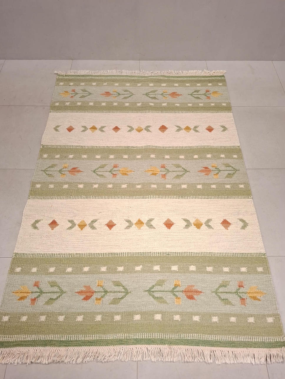 CARPET, yarrow linen, 200x140 cm.