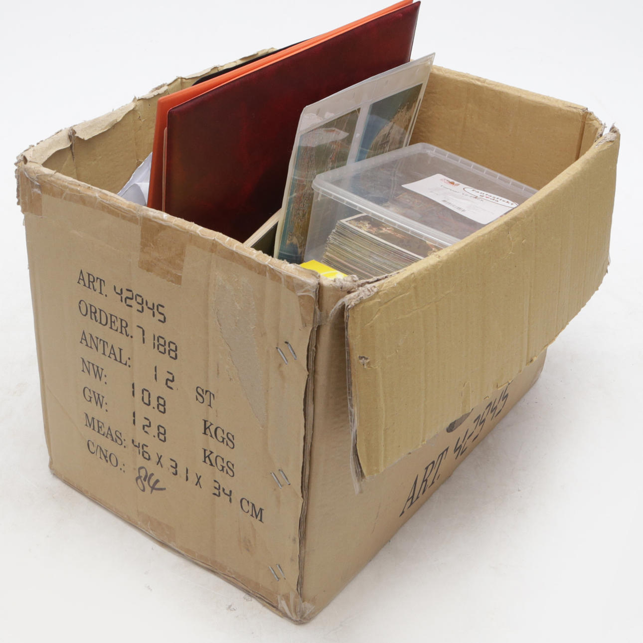 POSTCARDS/LETTERS/STAMPS, larger quantity.