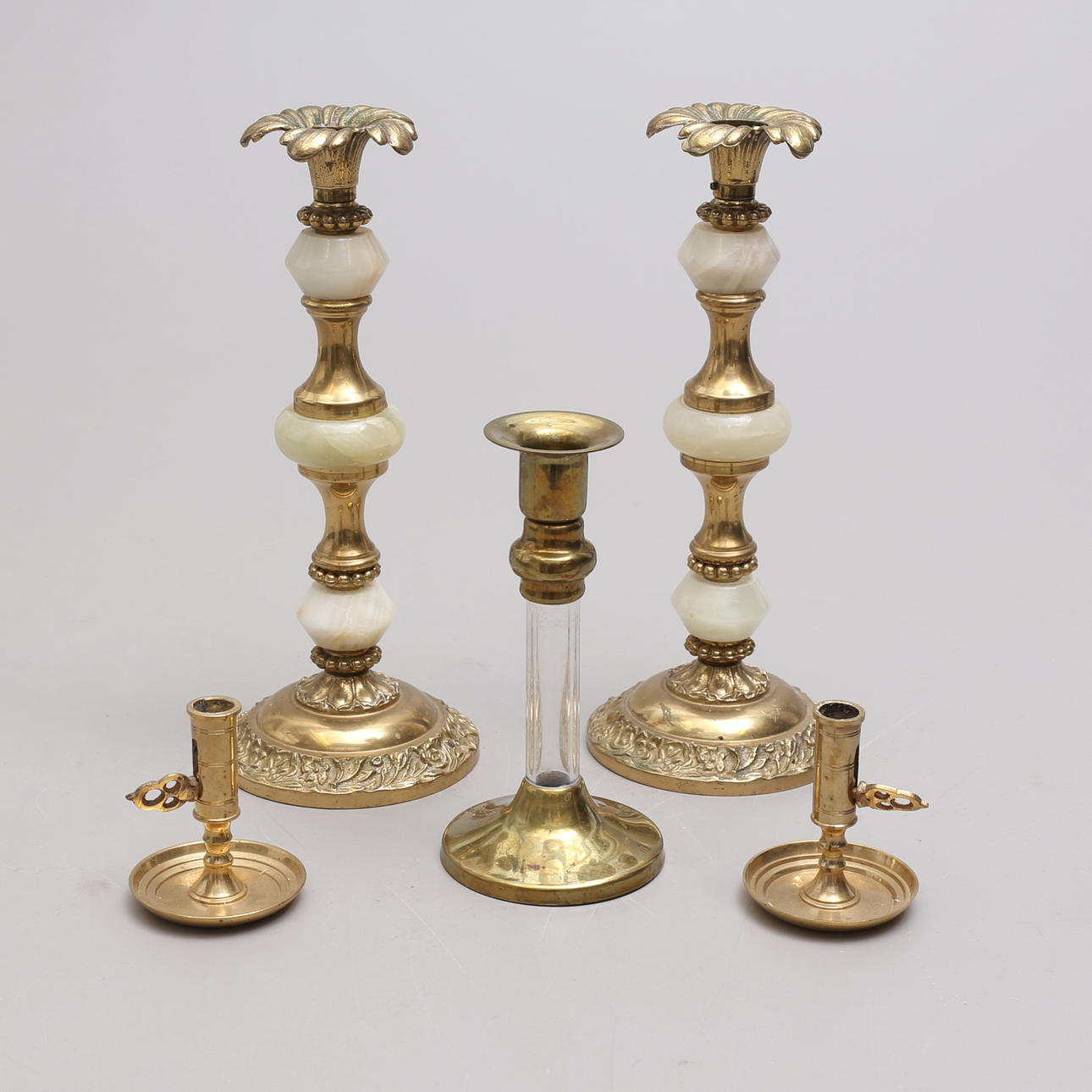 LJUSSTAKAR, 5 st, mässing.