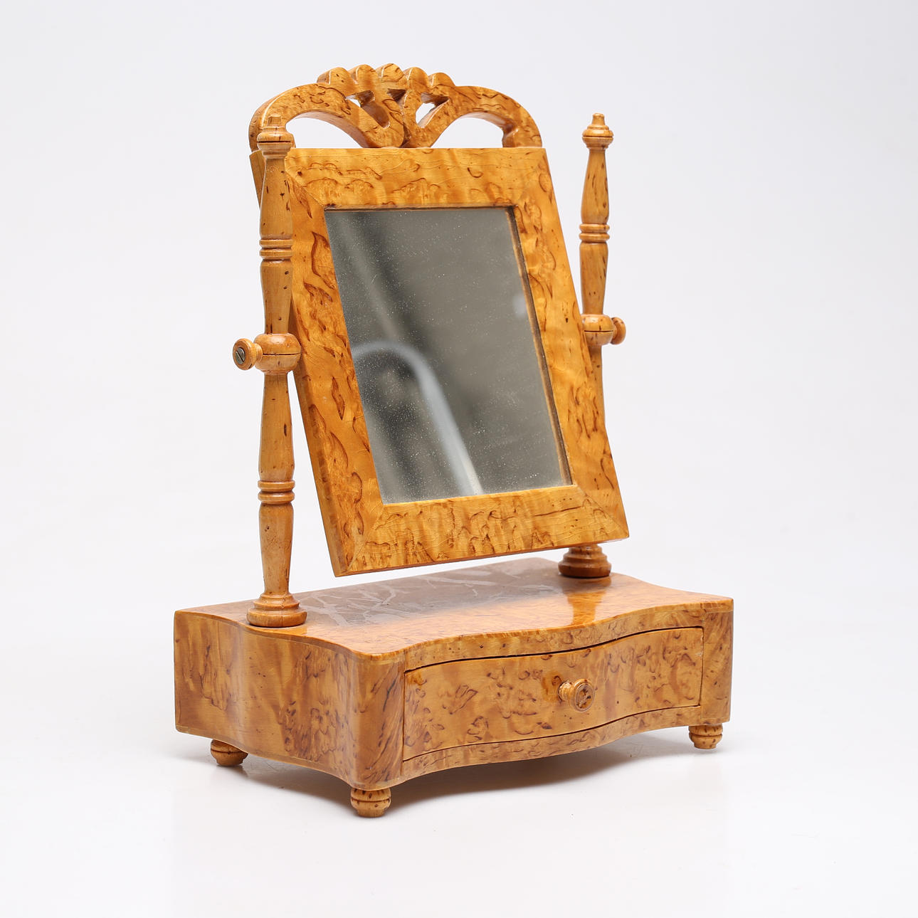 A jewellery box with a mirror, masur birch, later part of the 20th century.