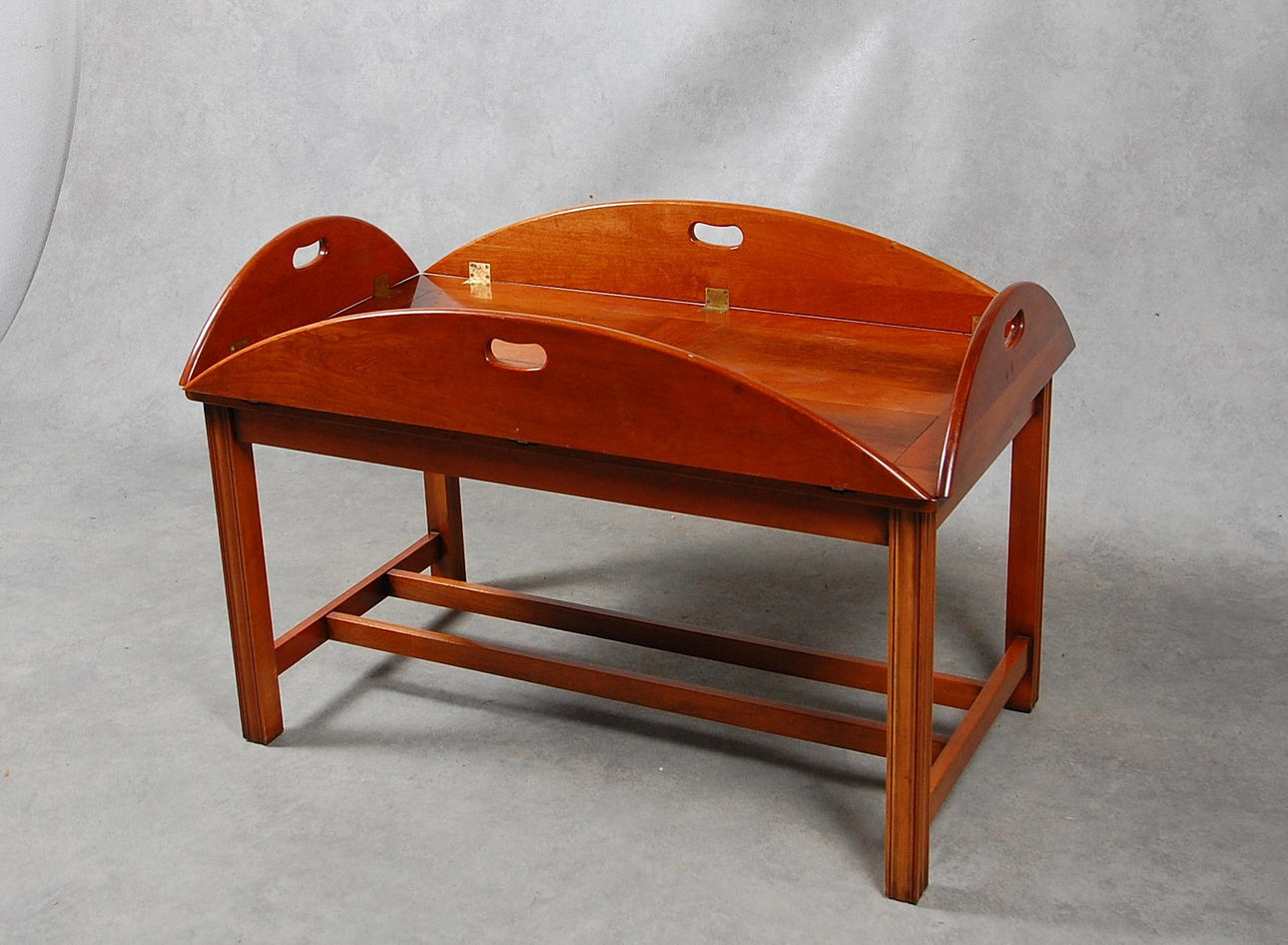 BUTLERS TRAY.