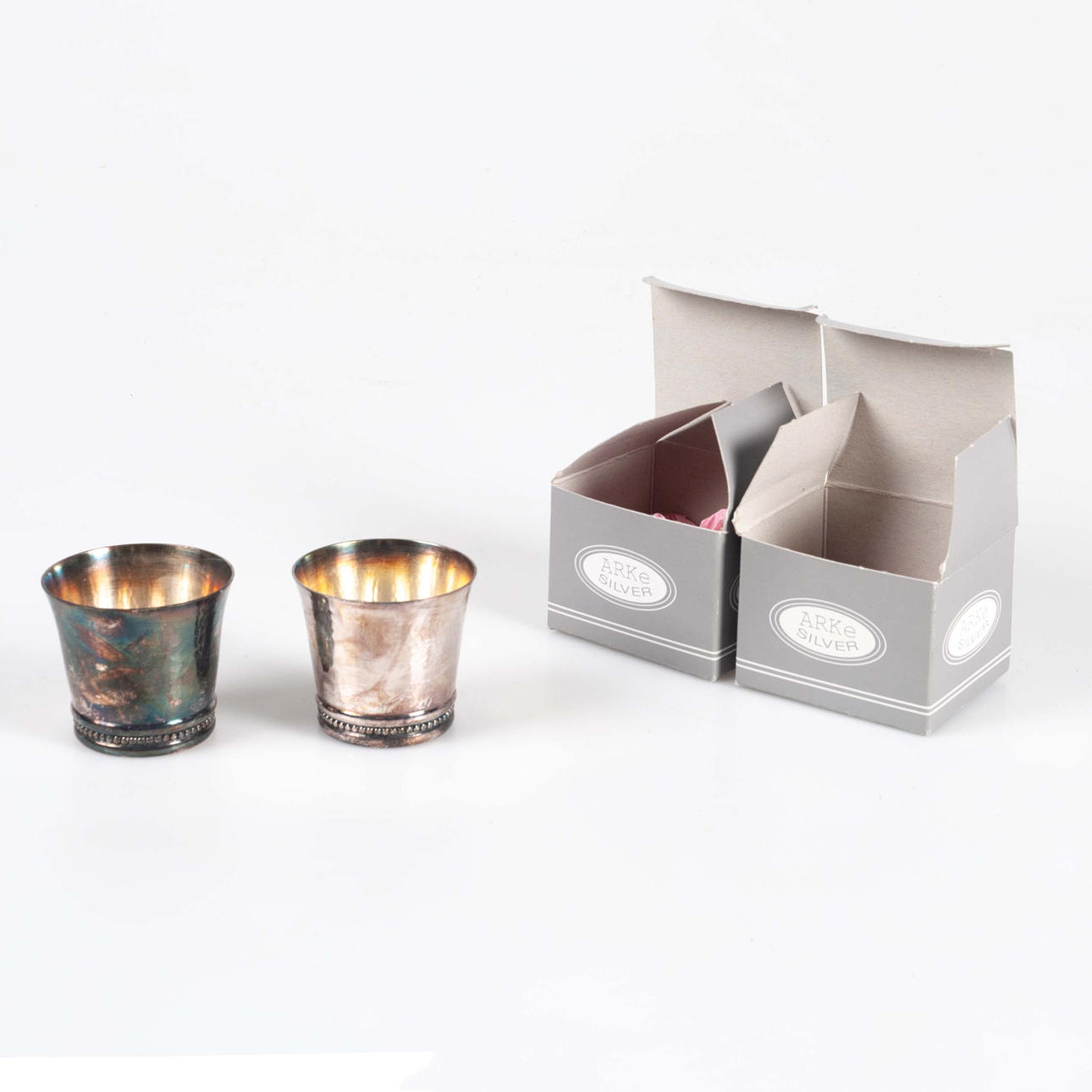 ARKE SUPPEKOPPER, ET PAR, SØLV, 113 g, 1994.