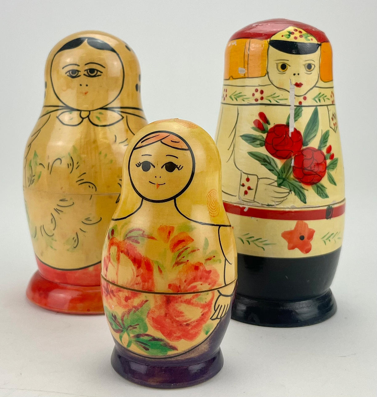 RYSKA DOCKOR, 3 st, 1900-tal.