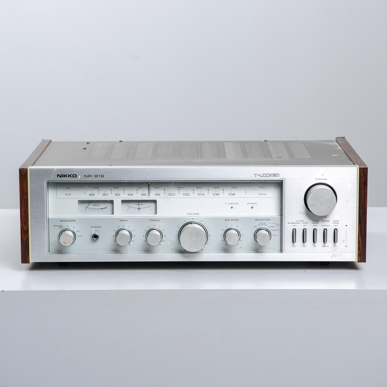 RECEIVER, vintage Nikko NR 819.