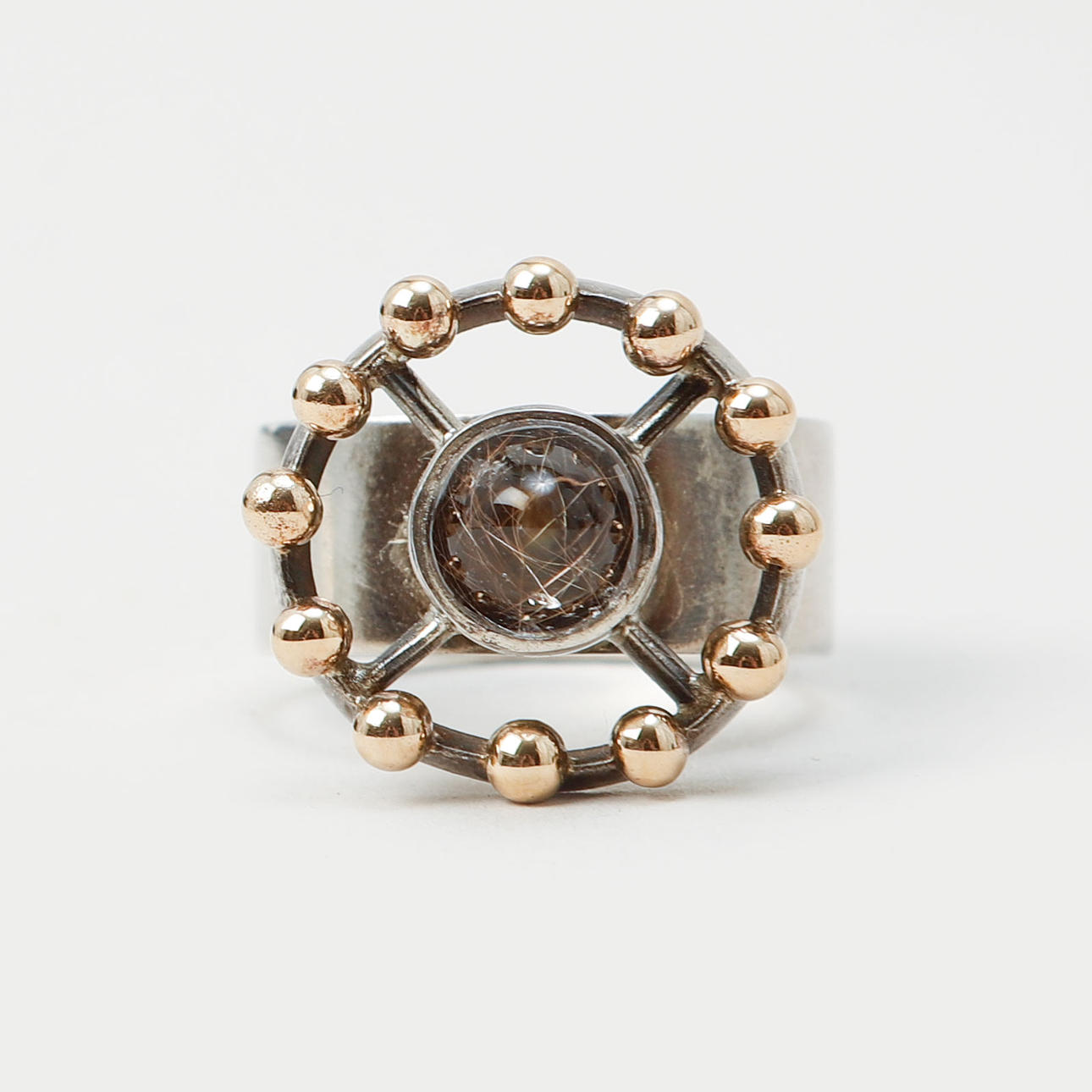 ANDERS HÖGBERG. Ring, sølv og rutilkvarts, Göteborg, 1969.