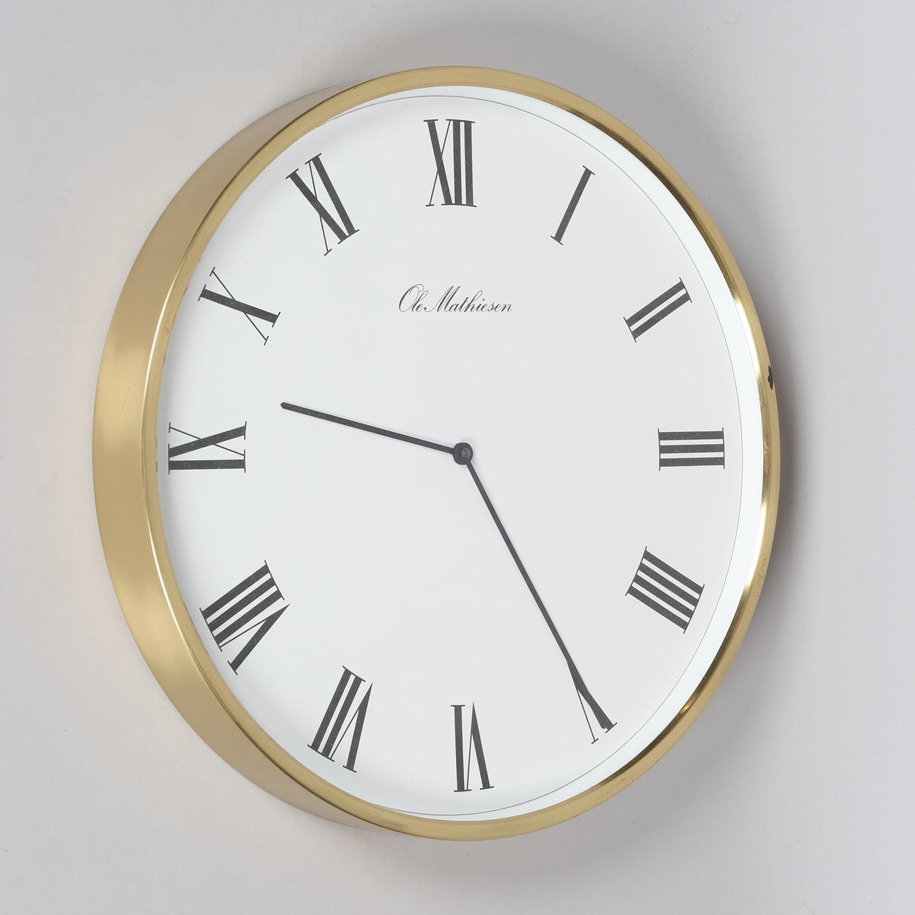 Ole Mathiesen Seinäkello.