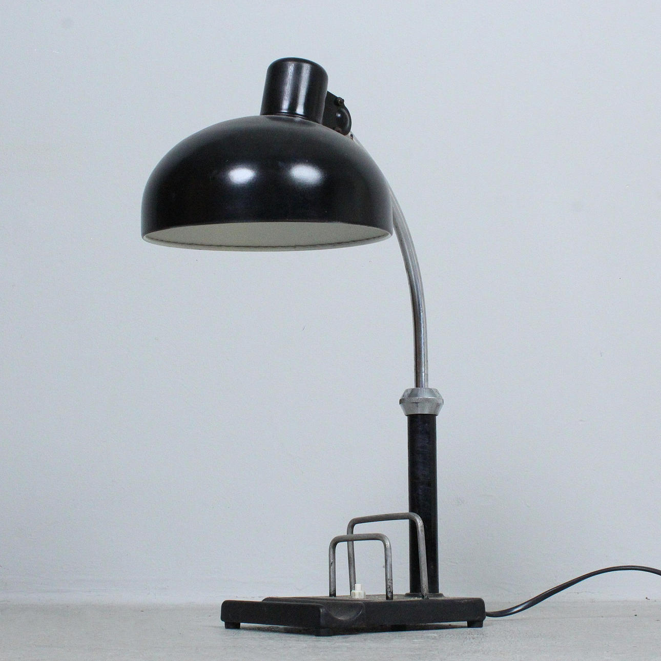 Bauhaus Tischleuchte, DDR.
