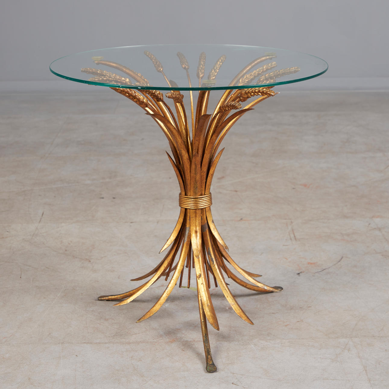 Sidebord/'Coco Chanel bord', messing, glas, 1950'erne, Frankrig.